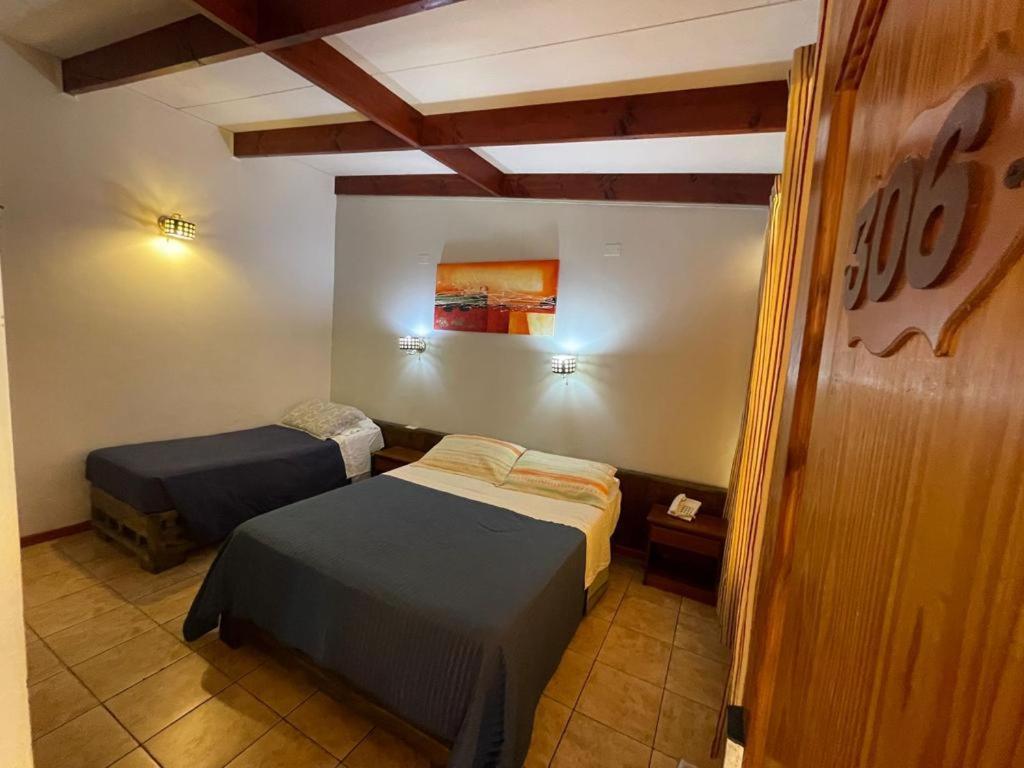 Hotel Plaza Colon Арика Экстерьер фото